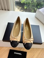 Sapatilhas de balé Chanel bege e preto comprar usado  Enviando para Brazil