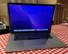 macbook pro 15 for sale  GILLINGHAM