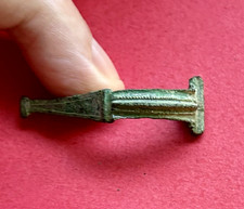 Fibule. art romain d'occasion Fibule. art romain d'occasion  Paris XV