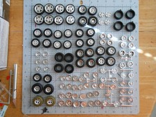 Kit de lote de ferro-velho 1/25 RODAS/PNEUS BASH STAGGERED SLICKS MAGS comprar usado Kit de lote de ferro-velho 1/25 RODAS/PNEUS BASH STAGGERED SLICKS MAGS comprar usado  Enviando para Brazil