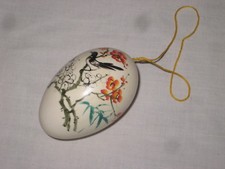 Objet déco oeuf d'occasion  Chambon-sur-Voueize