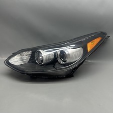 Kia sportage headlight for sale  San Fernando