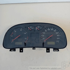 Quadro strumenti compl. usato  Italia