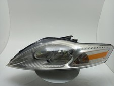 Ford mondeo headlamp for sale  SOUTHAMPTON