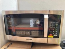Toshiba 800w 23l for sale  GRIMSBY