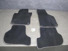 10-14 VW GOLF MK6 GTI R 2 PORTAS CONJUNTO DE 4 TAPETES DE ASSOALHO DIANTEIROS E TRASEIROS CARPETE PRETO FABRICANTE DE EQUIPAMENTO ORIGINAL comprar usado  Enviando para Brazil