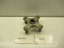 Moyeu arrière droit d'occasion  Visan