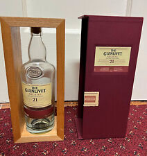 CAJA de whisky escocés Glenlivet 21 años, botella y caja de madera. Bowmore Balvenie segunda mano  Embacar hacia Argentina