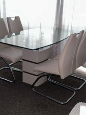 Dining table for sale  MANCHESTER