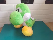 Peluche yoshi vert d'occasion  Plabennec