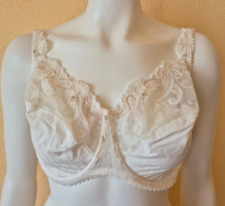 Reggiseno con ferretto usato  Spedire a Italy