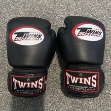 Twins boxing gloves for sale  GLENROTHES