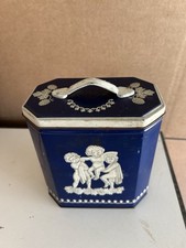 Ancienne boîte biscuits d'occasion  Crécy-la-Chapelle