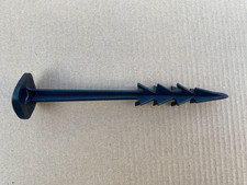 140 ground pegs for sale  LUTON