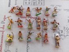 Lot anciens figurines d'occasion  Plouaret