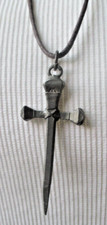 Pendentif épée celtique d'occasion  Perros-Guirec