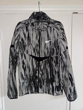 Używany, Nike Running Wild Run Zebra Nadruk Szary Windrunner Rozmiar Small na sprzedaż  Wysyłka do Poland