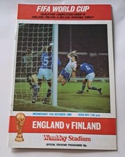 Set england cup for sale  HARWICH