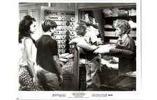 1968 Lucille Ball & Fonda Yours Mine Ours filme ainda em linho foto de armário comprar usado 1968 Lucille Ball & Fonda Yours Mine Ours filme ainda em linho foto de armário comprar usado  Enviando para Brazil