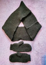 Knitted set infinity for sale  CALEDON