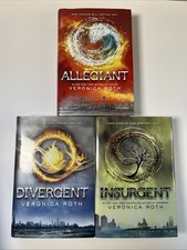 Divergent Series 3-Book Box Set : Insergent Allegiant Divergent Veronica Roth comprar usado  Enviando para Brazil