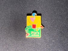 Pins badge enamel d'occasion  Strasbourg-