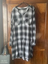 Robe tunique 46 d'occasion Robe tunique 46 d'occasion  Saujon