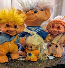Dam trolls wishnik for sale  PERTH