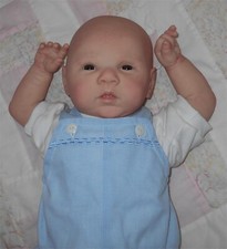 Excelente estado usado Reborn 20" Gabriel Bountiful Baby 3/4 membros careca nova feita à mão 2 peças roupa, usado comprar usado  Enviando para Brazil