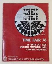 Carpeta de expositores de feria horaria de la Asociación de Relojes y Relojes de Singapur 1976 segunda mano  Embacar hacia Mexico