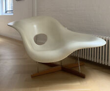 Eames chaise lounge d'occasion  Expédié en Belgium