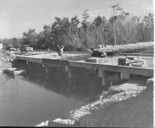 1961 Press Photo construção da Tamiami Trail Bridge - afa51416 comprar usado  Enviando para Brazil
