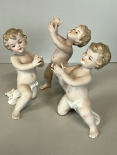 Figure putto porcellana usato  Varallo Pombia