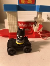 Vintage Fisher Price Little People - BatMan Personalizado com Capa Removível! comprar usado  Enviando para Brazil