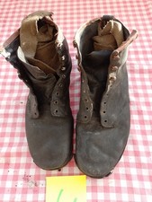 Ancienne paire chaussures d'occasion  Pouilly-sous-Charlieu