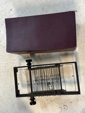 Distributeur plaques verre d'occasion  Pantin