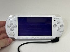 Sony PSP 2001 - Prata - Sem bateria, sem carregador, sem tampa traseira - Testado comprar usado Sony PSP 2001 - Prata - Sem bateria, sem carregador, sem tampa traseira - Testado comprar usado  Enviando para Brazil