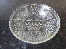 Vintage glass dish for sale Vintage glass dish for sale  NORTHWICH