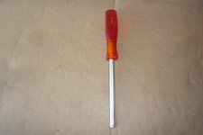 Clé tournevis emmanchée d'occasion Clé tournevis emmanchée d'occasion  Saint-Georges-d'Oléron