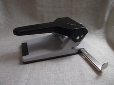 Stabiler leitz locher gebraucht kaufen  Altenburg