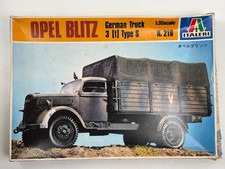 Italeri 35e 216 d'occasion  Saint-Lambert-du-Lattay