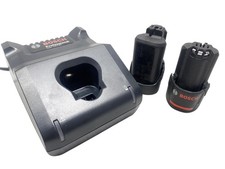 Zestaw startowy BOSCH Professional 12V Ładowarka +2x akumulator 2.0Ah na sprzedaż  PL