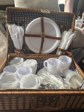 Vintage picnic basket for sale  Longs