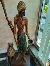 Lampe figure sculptée d'occasion  Hendaye