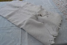 Vintage white matelassé for sale  Lisbon