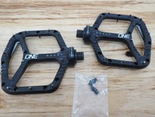 Pedais de MTB OneUp Components liga de alumínio preto 330g comprar usado Pedais de MTB OneUp Components liga de alumínio preto 330g comprar usado  Enviando para Brazil