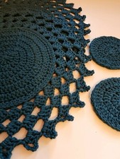 Set round placemats for sale  BOURNE
