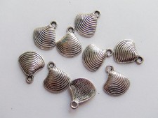 10pz charms ciondoli usato  Siculiana