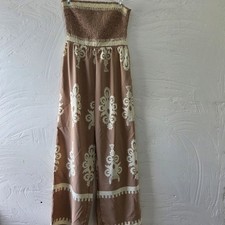 Macacão marrom feminino Pretty Garden com design em forma de branco tamanho M comprar usado  Enviando para Brazil