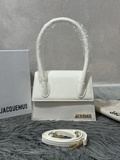 Jacquemus borsa chiquito usato  Napoli